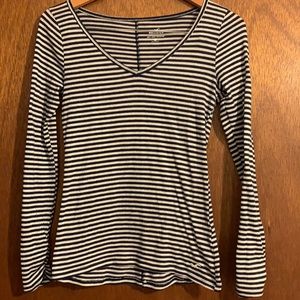 Hollister Long sleeved shirt